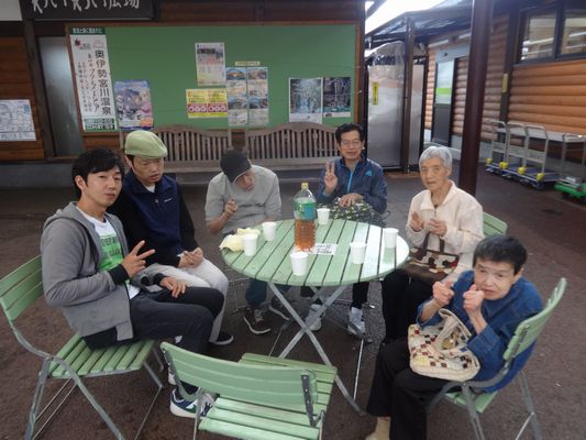 5/11 日帰り旅行_a0154110_1152377.jpg