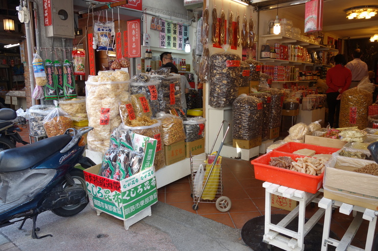 台湾へ行きタイワーン 3日目 6~油化街_a0287336_0305377.jpg