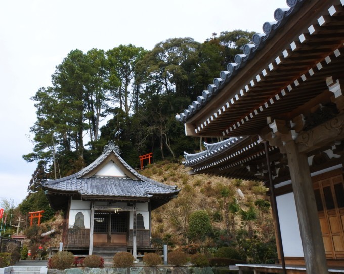 遠州三十三観音めぐり　第九番札所【洞谷山 龍雲寺】_e0347862_22300751.jpg