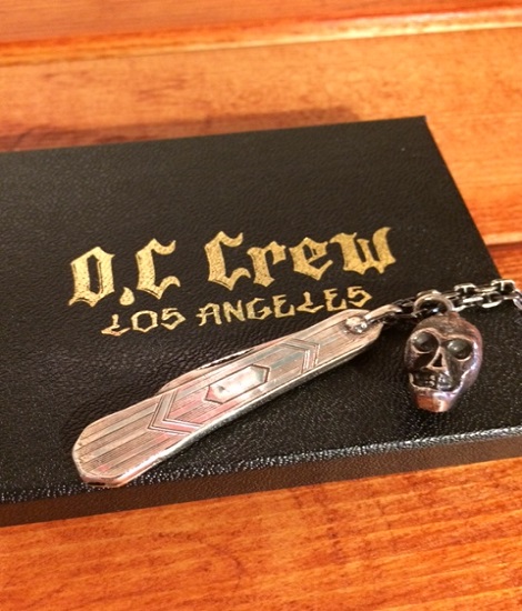 O.C CREW 『 SKULL&KNIFE NECKLACE 』 SILVER_f0093885_1964920.jpg