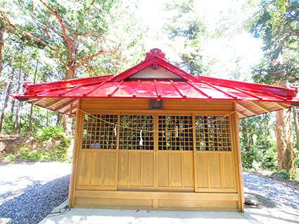 鶴田浩二ゆかりの鳥居のある神社（浜松市天竜区春野町赤岡）_c0356026_08592922.jpg