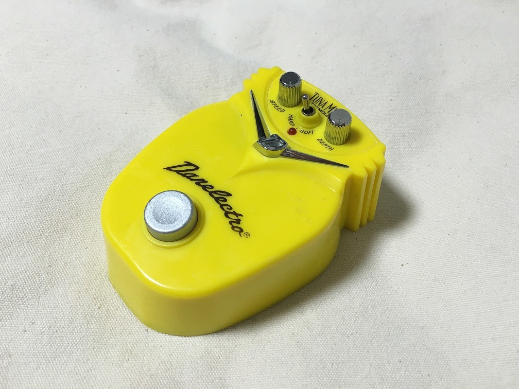 DANELECTRO ( ダンエレクトロ )  DJ-5 Tuna Melt Danelectro DJ-5 Tuna Melt Tremolo Pedal - Walmart.com