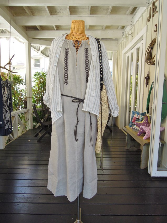 linen one-piece♪_b0255179_13355371.jpg