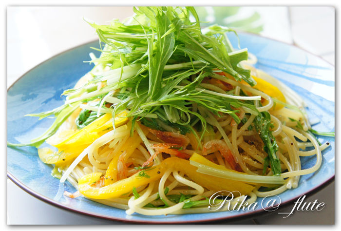 水菜と桜海老の畑のおだしパスタ_c0103827_1459052.jpg