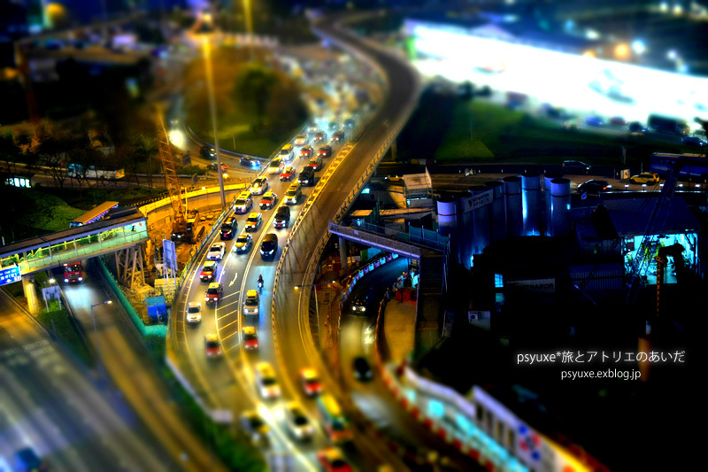 小型模型的香港夜景_e0131432_14215352.jpg