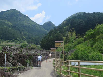 f0202151_22192920.jpg