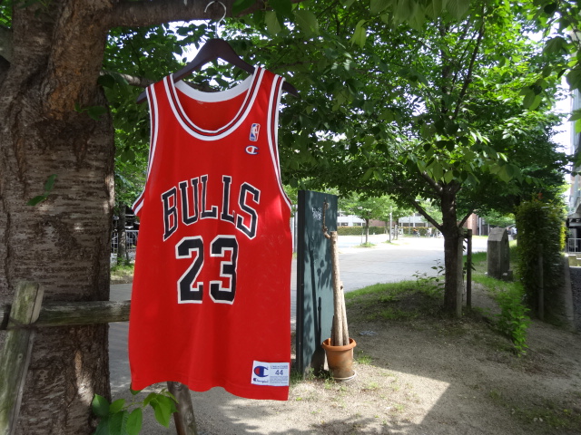 Used Champion Chicago Bulls Basket Jersey！！！_a0221253_1922750.jpg