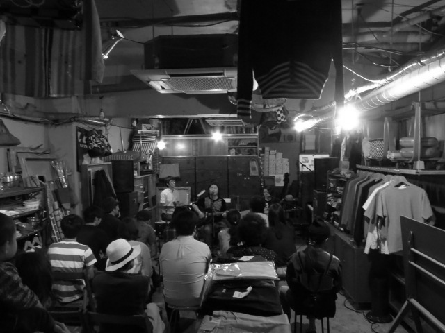\"湿地帯の発表会 vol.6 @TheThreeRobbers\"ってこんなこと。_c0140560_105069.jpg