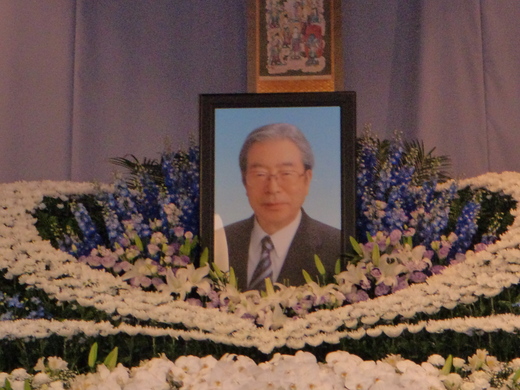 442.川崎前会長の葬儀_b0144995_18161591.jpg