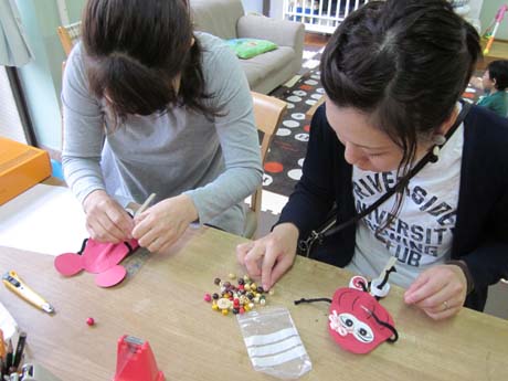 作って遊ぼう でんでん太鼓 つどいの広場ぴーちくぱーちく 作って遊ぼう でんでん太鼓 つどいの広場ぴーちくぱーちく