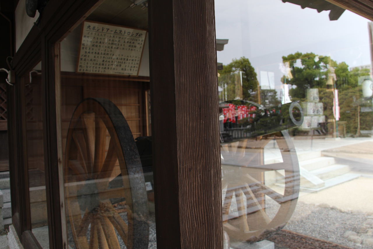 【佐嘉神社】　幕末の名君、鍋島藩10代直正、11代直大藩主を祀る_c0011649_9334646.jpg