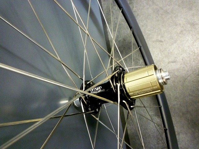 手組ホィール　TNI evo-light/sapim cx-ray/GW tu30･50 カーボンホイール_a0262093_18451387.jpg