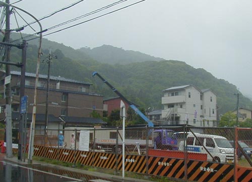 ●嵐山駅前の変化、その３８６（マンション）_d0053294_0551332.jpg