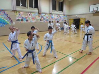 西町教室 こころとからだをつよい子に_c0118332_23125514.jpg