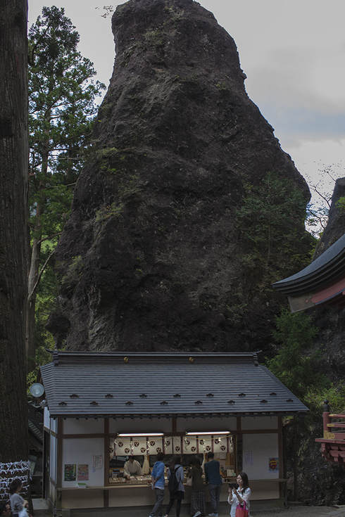 榛名神社、塩原多助・江戸太々講→井上治三郎・東京太々講_e0000935_2332981.jpg