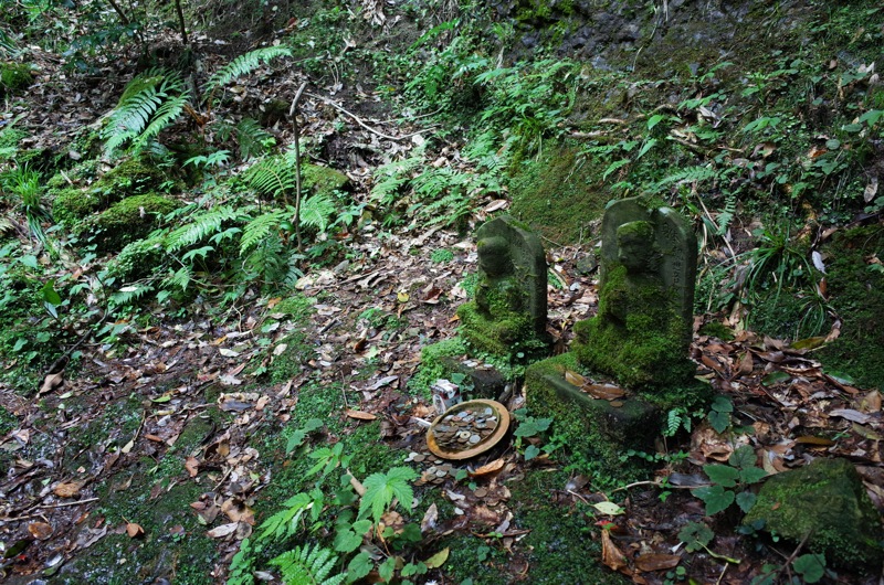 鰐淵寺と浮浪の滝_f0169147_20285171.jpg