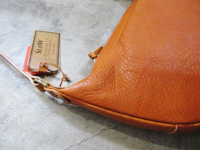 大好評のSLOW より、Stomach Shoulder BAG!★! (再)_d0152280_10182362.jpg