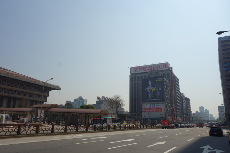 台湾へ行きタイワーン 4日目 1~朝の散歩_a0287336_2014958.jpg