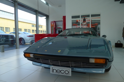 フルレストアの308GTB_a0129711_20494658.jpg