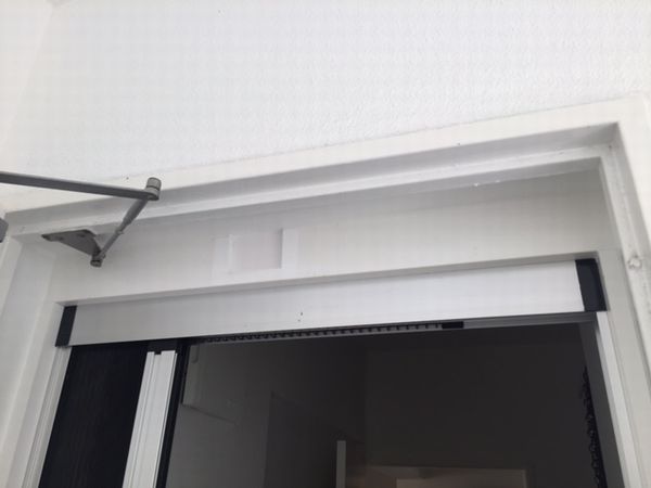 玄関網戸を新居に移設。_b0131012_21492654.jpg