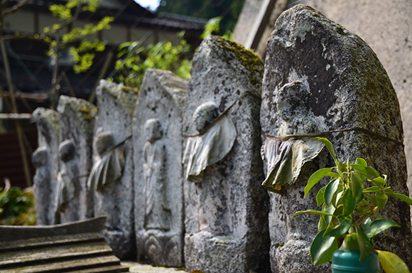 因幡街道(智頭往還)を行く  志戸坂峠を越え智頭宿へ_e0164563_15284765.jpg