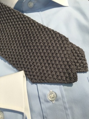 INNOVATIVE KNITTED TIE FROM ITALY_d0155468_18283608.jpg