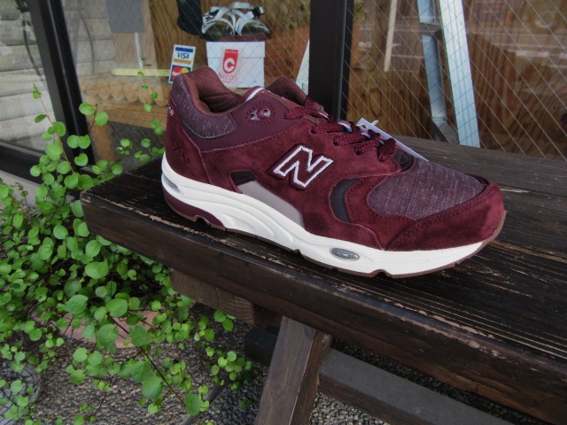 名品:M 1700 より、お初の稀少なカラーです★ By new balance 海外版_d0152280_1831888.jpg