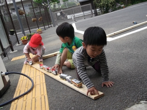 乗り物　Love（その２）_f0334882_15480220.jpg