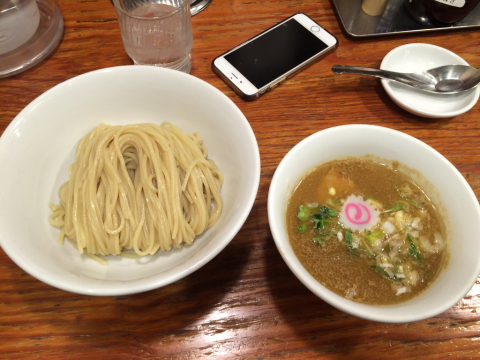 有名なつけ麺屋らしいが  テツ  浦和にて_f0005799_18580553.jpg