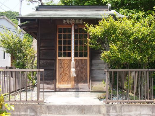 子育て地蔵→谷戸池→岡本神社→大船植物園(2016.05.21)_e0245404_212223100.jpg