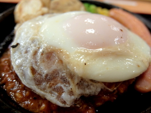 【定番】松屋　鉄皿うまトマエッグハンバーグセット　640円【販売中】_d0188613_10360614.jpg