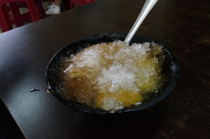 猫まみれ台湾旅行 その13 九份 ③圓豆花加薑汁をいただく_b0063958_7261599.jpg