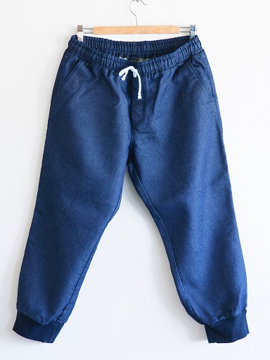 DENIM CROPPED PANTS &  SNEAKER SOCKS_d0160378_17363278.jpg