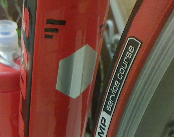 シャア専用ロードバイク出撃準備完了 平成28年５月日 金 初心者目線のロードバイクブログ 青山医院