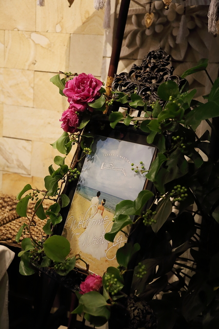 初夏の装花 アーチとプールの花 渋谷のレギャン東京様へ 信頼できる花屋_a0042928_22492448.jpg