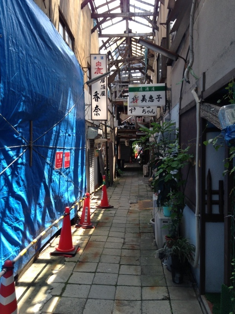 戦後の商店街跡 四日市「三和商店街」_a0334793_12501448.jpg