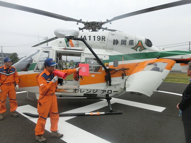 「安心」への大きな備えだが、使うことがないことを祈りたい「富士市防災ヘリポート」開所式_f0141310_7452090.jpg