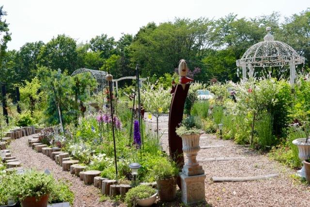 f0348831_23320117.jpg