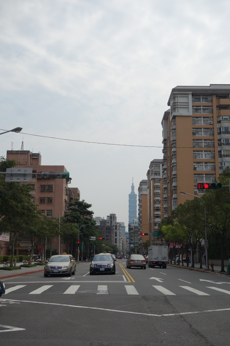 繭裹子x愚二咖啡 台北市松山區延壽街/雑貨カフェ~台湾へ行きタイワーン 4日目 5_a0287336_1214649.jpg