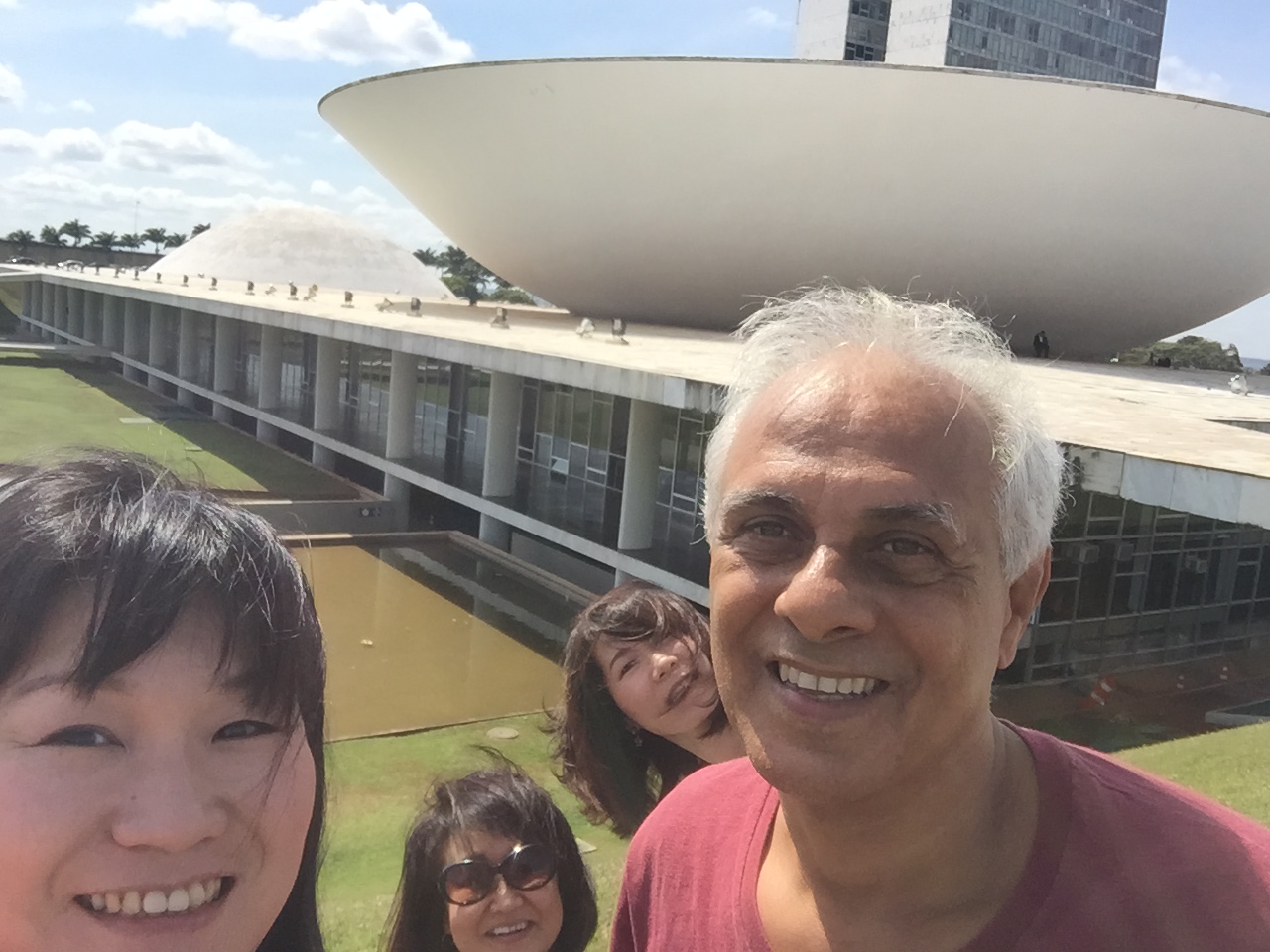 Brasilia　三日間のショウ_f0223036_20344030.jpg