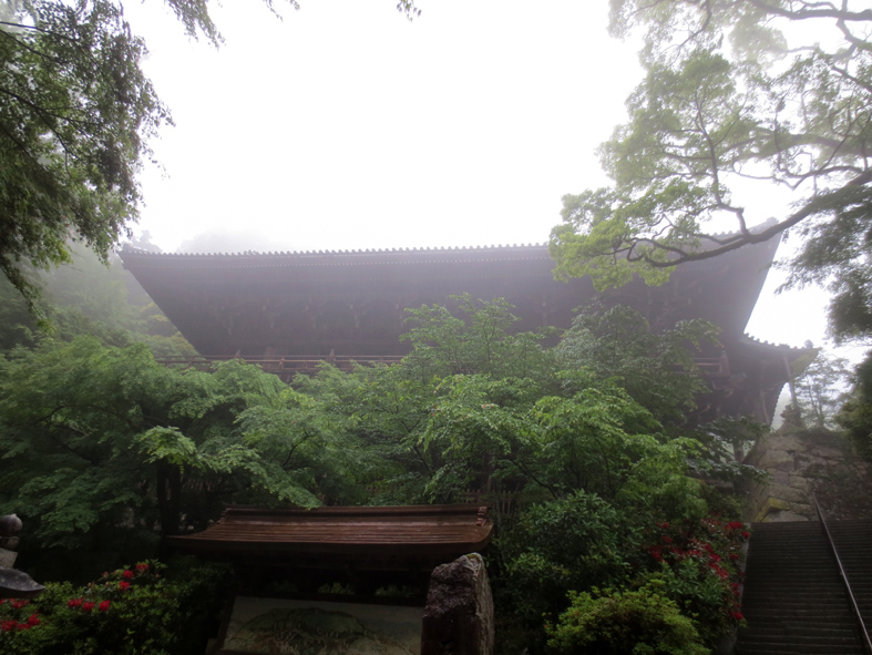 ■姫路へ──「西の比叡山」書寫山圓教寺と白鷺城_d0190217_1246088.jpg