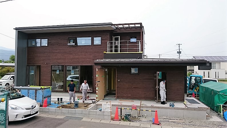 『さくらの家』外観があらわになりました。_e0197748_19235884.jpg