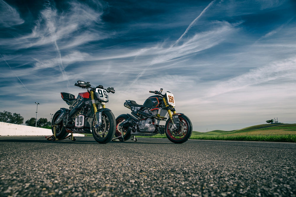 Victory Motorcycles･･･ PPIHC に備える [6/1追記]_f0004270_21124701.jpg