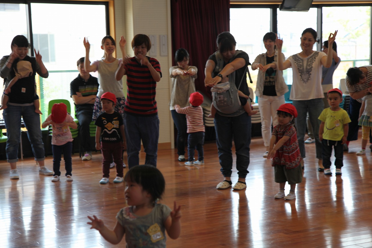 未就園児クラス(パライソ)_b0277979_642597.jpg