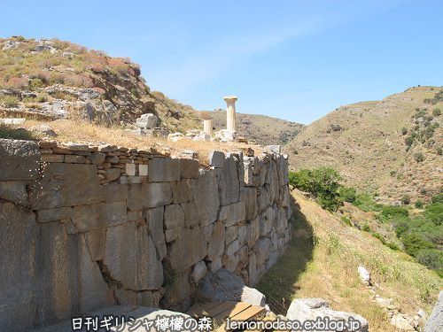 古代カルテアのアテナ神殿　ケア島_c0010496_18382578.jpg