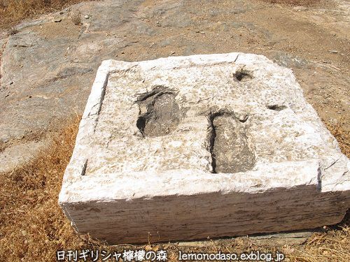 古代カルテアのアポロン神殿　 ケア島_c0010496_23243286.jpg