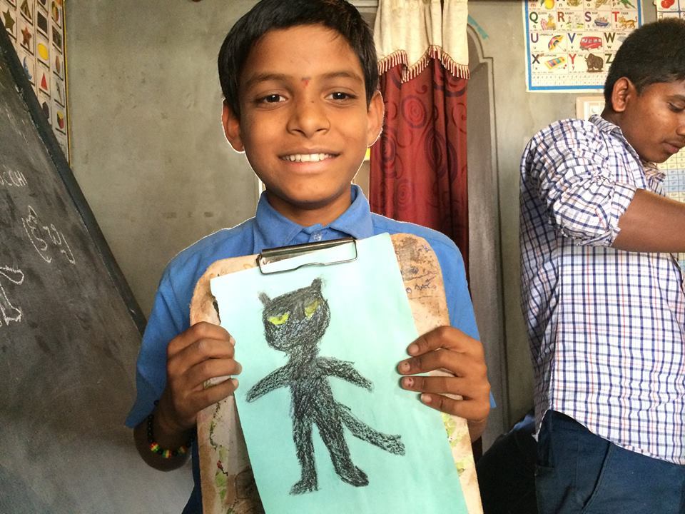 インドの子どもたち、クロッチの服を創ってくれるよ！_f0193056_17320454.jpg
