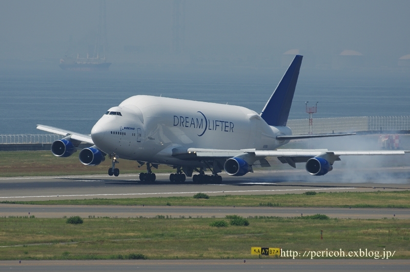 B747 LCF ドリームリフター ＠セントレア_c0354758_00360463.jpg