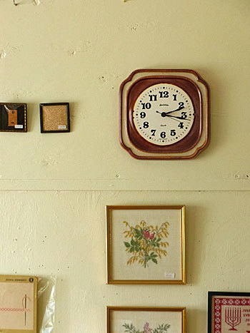 wall clock_c0139773_00282962.jpg