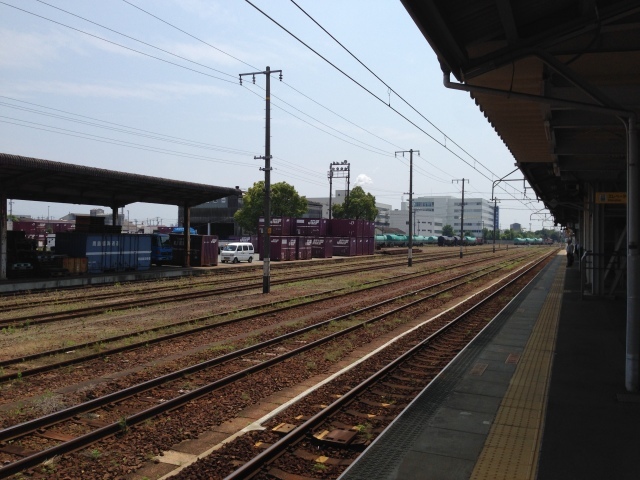 さすがDD51の聖地、興奮収まらず撮りまくり@JR四日市駅_a0334793_00062680.jpg